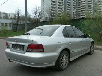 2002 Mitsubishi Galant Photos