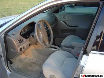 2002 Mitsubishi Galant Images