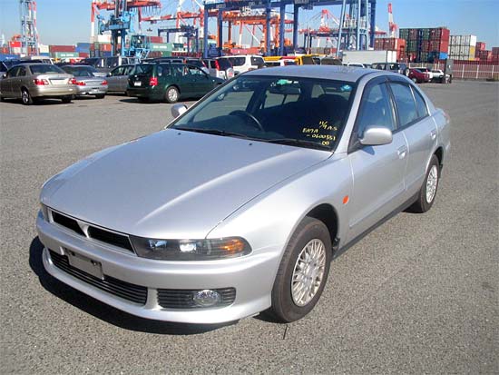 2002 Mitsubishi Galant Pictures