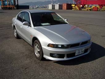2002 Mitsubishi Galant Pics