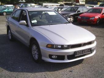 2002 Mitsubishi Galant Images