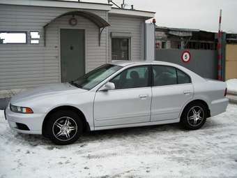 2002 Mitsubishi Galant Pictures