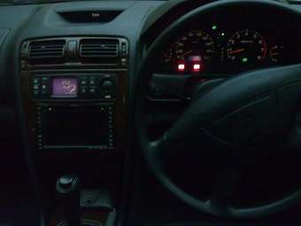2002 Mitsubishi Galant Photos