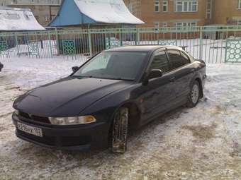 2002 Mitsubishi Galant Pictures