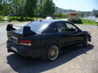 2002 Mitsubishi Galant Photos