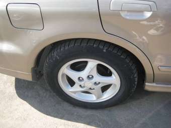 2002 Mitsubishi Galant Pictures