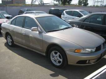 2002 Mitsubishi Galant Pictures