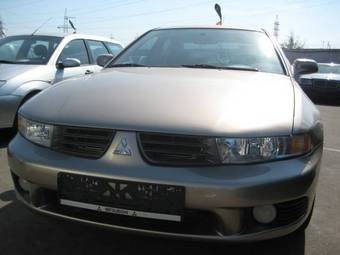 2002 Mitsubishi Galant