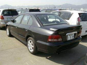 2002 Mitsubishi Galant Pictures