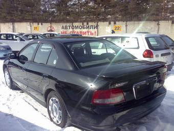 2002 Mitsubishi Galant Photos