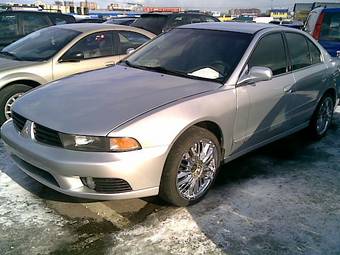 2002 Mitsubishi Galant Pics