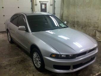 2002 Mitsubishi Galant Photos