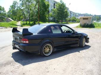 2002 Mitsubishi Galant Wallpapers