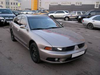 2002 Mitsubishi Galant Photos