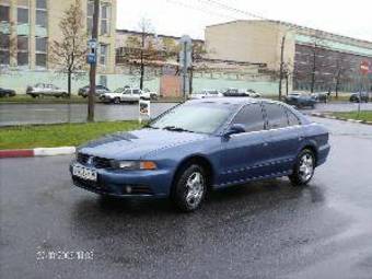 2002 Mitsubishi Galant Pics