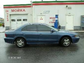 2002 Mitsubishi Galant Photos