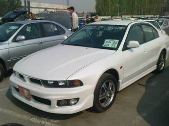 2002 Mitsubishi Galant