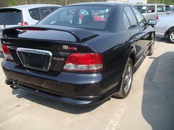 2002 Mitsubishi Galant Pictures
