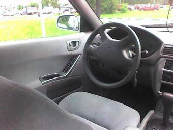 2002 Mitsubishi Galant Pictures