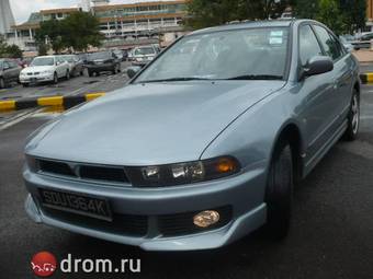 2002 Mitsubishi Galant