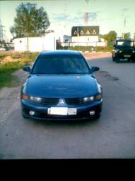 2002 Mitsubishi Galant Photos