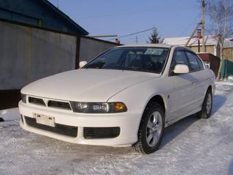 2002 Mitsubishi Galant Images