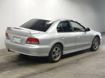 2002 Mitsubishi Galant Pictures