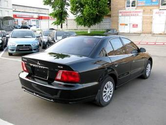 2002 Mitsubishi Galant Pictures