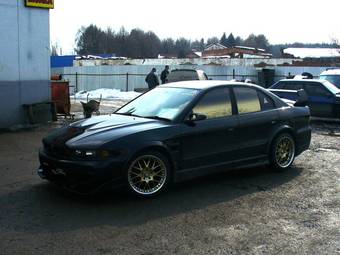 2002 Mitsubishi Galant Pictures