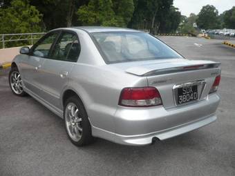 2002 Mitsubishi Galant Pictures