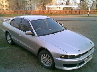 2002 Mitsubishi Galant Pictures