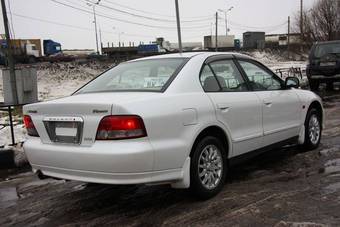 2002 Mitsubishi Galant Wallpapers