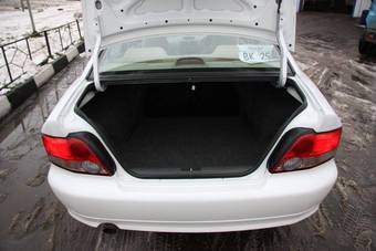 2002 Mitsubishi Galant Images