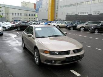 2002 Mitsubishi Galant Pictures