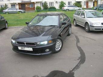 2002 Mitsubishi Galant Pictures