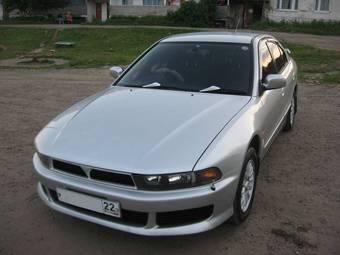 2002 Mitsubishi Galant Photos