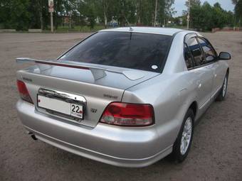 2002 Mitsubishi Galant Pictures