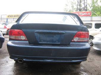 2002 Mitsubishi Galant Pics
