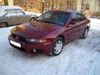 2002 Mitsubishi Galant Photos