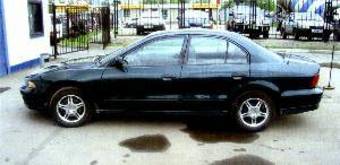 2002 Mitsubishi Galant Pictures