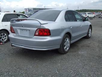 2002 Mitsubishi Galant Pictures