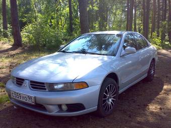 2002 Mitsubishi Galant Photos