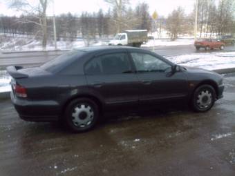 2002 Mitsubishi Galant