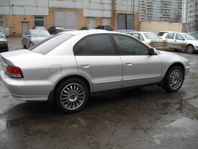 2003 Mitsubishi Galant