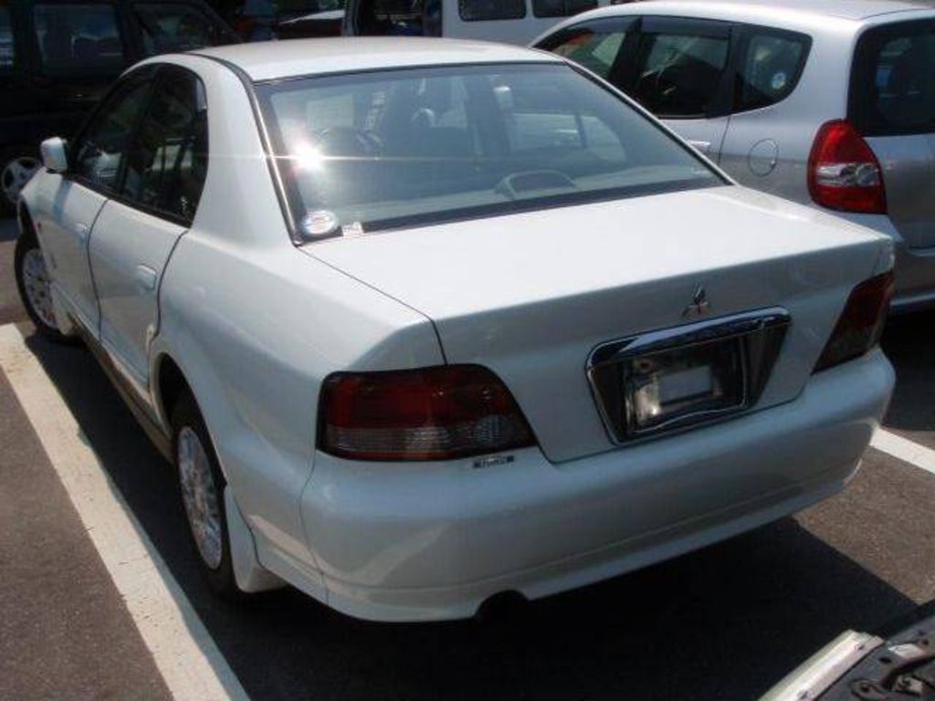 2003 Mitsubishi Galant