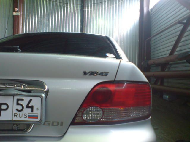 2003 Mitsubishi Galant