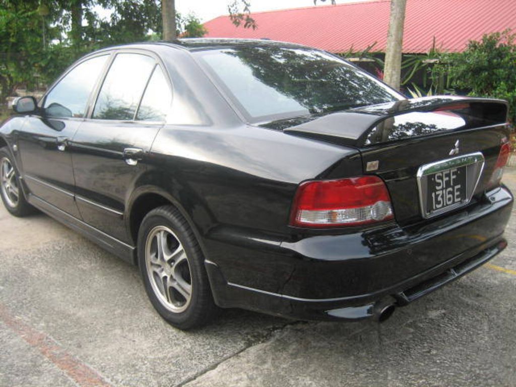 2003 Mitsubishi Galant