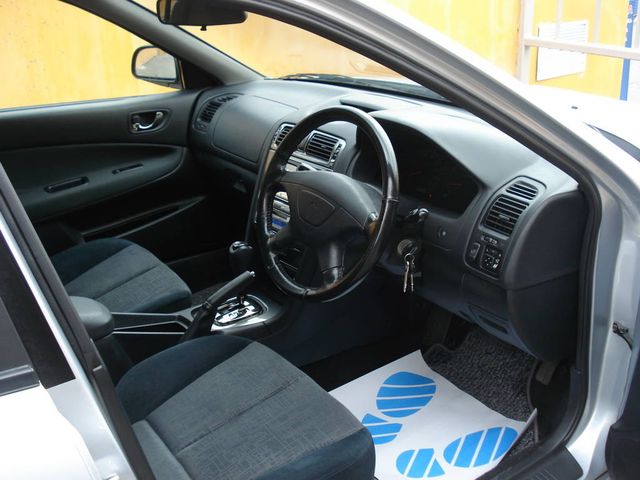 2003 Mitsubishi Galant