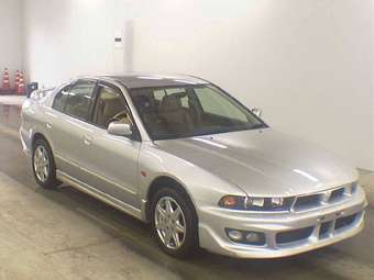 2003 Mitsubishi Galant Photos
