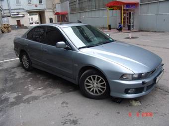 2003 Mitsubishi Galant Photos